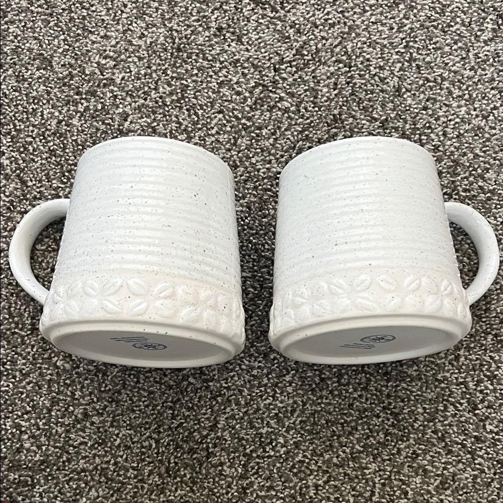 BRAND NEW Beachcombers Coastal Elegant White Ceramic Large Mug